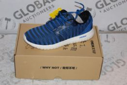 Boxed Brand New Pair of One Mix Size US7 EU40 Men's Blue Trainers RRP £44.99