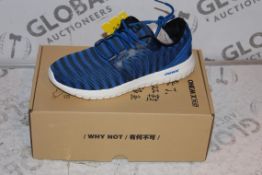 Boxed Brand New Pair of One Mix Size US7 EU40 Men's Blue Trainers RRP £44.99