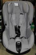 Maxi Cosy In Car Children's Safety Seat in Grey RRP £180 (3586298) (Public Viewing and Appraisals