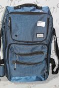 Antler Midnight Blue Shimmer Wheeled Duffle Bag RRP £140 (Retoo110877) (Public Viewing and