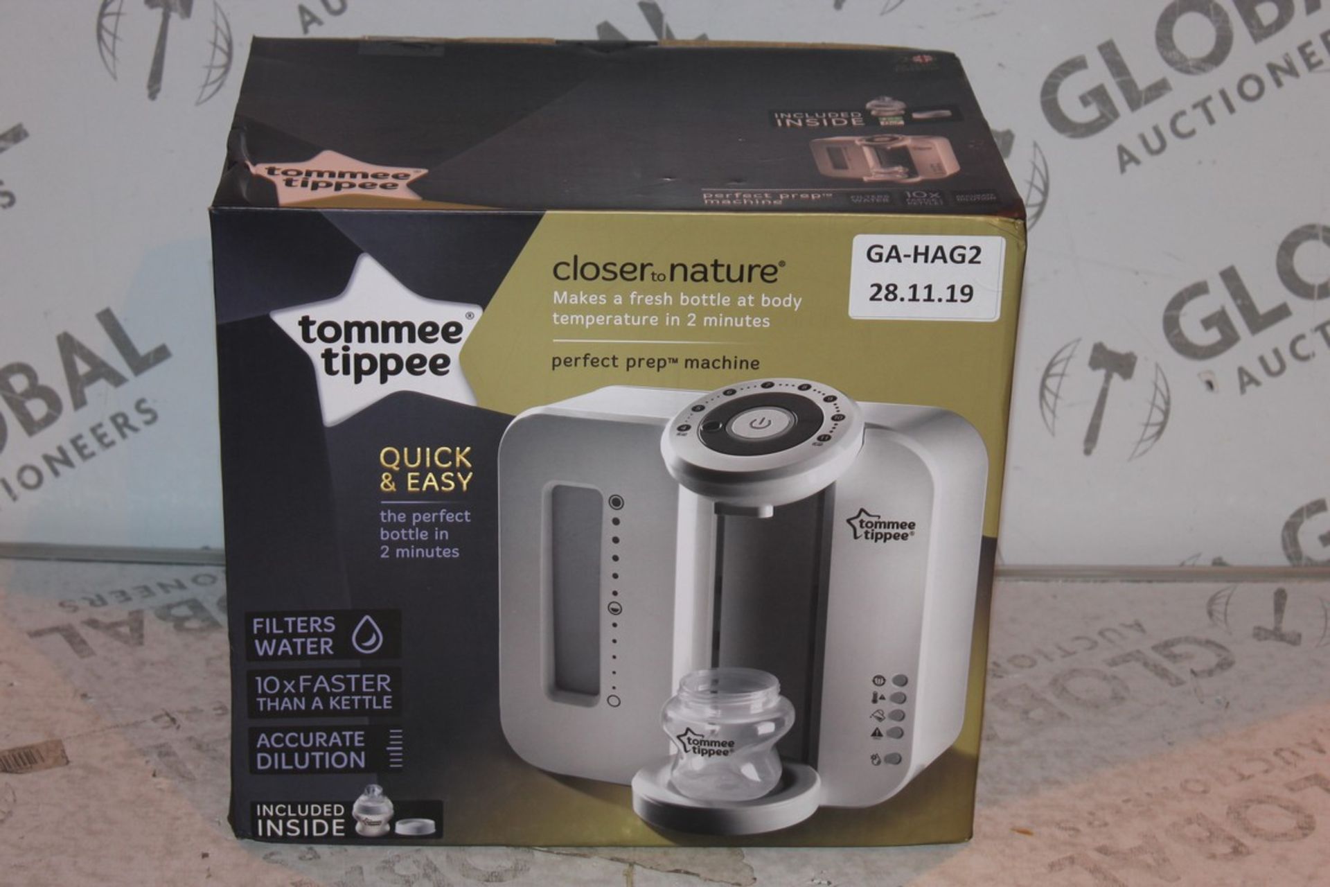 Boxed Tommee Tippee Perfect Prep Machine in White RRP £85 (Public Viewing and Appraisals Available)