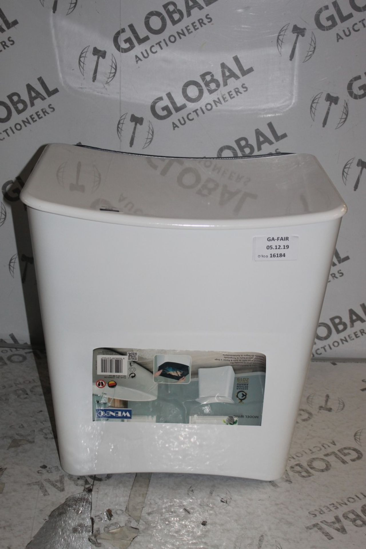 Wenko Model Wing Laundry Bin RRP £70 (16184) (Public Viewing and Appraisals Available)