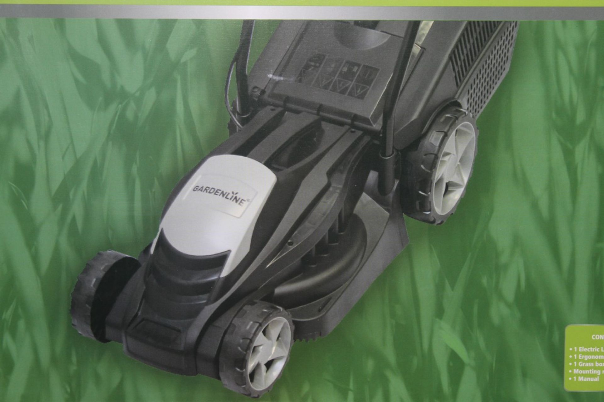Boxed Gardenline Electric Lawn Mower RRP £45 (Public Viewing and Appraisals Available)