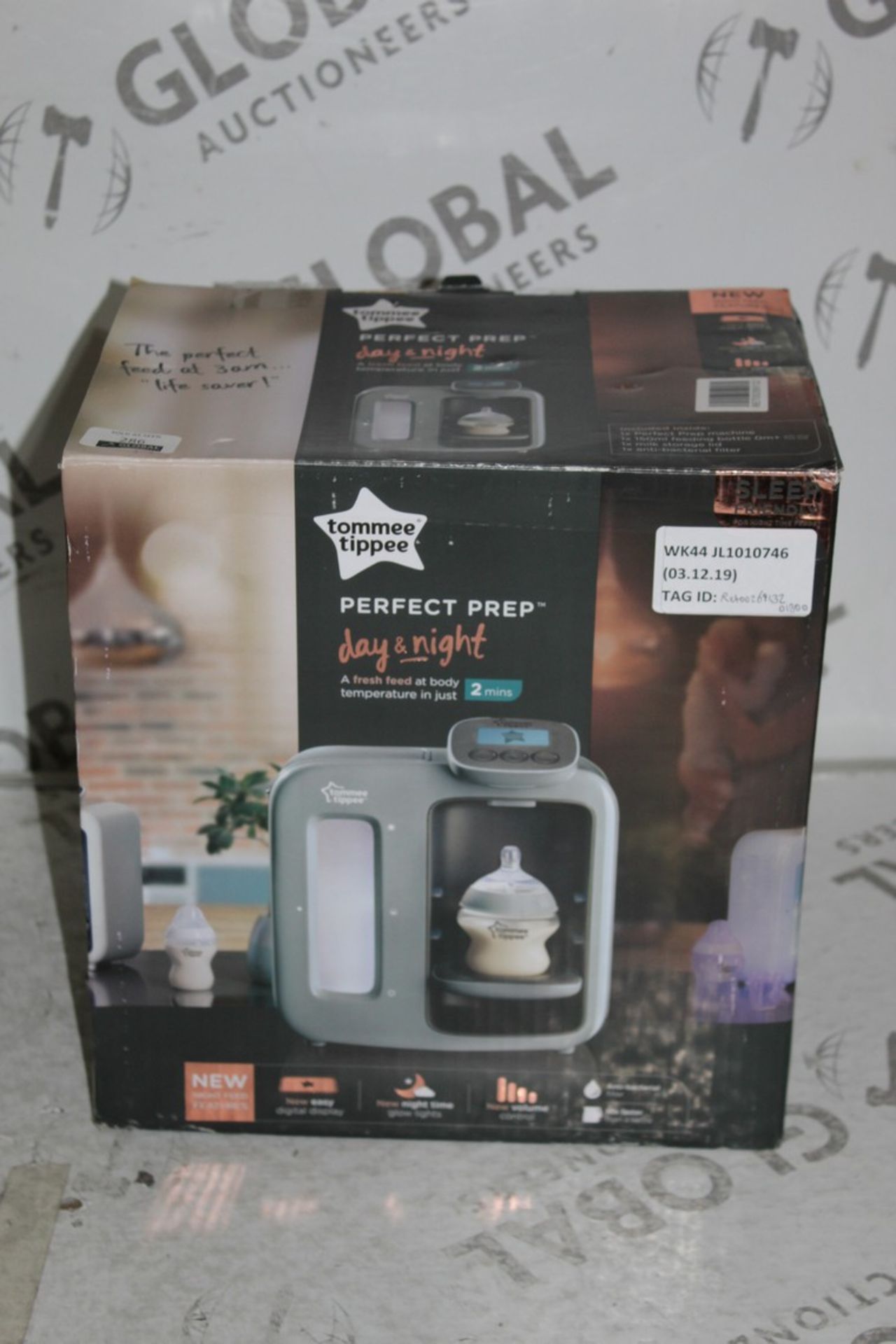 Boxed Tommee Tippee Closer to Nature Day and Night Perfect Preparation Bottle Warming Station RRP £