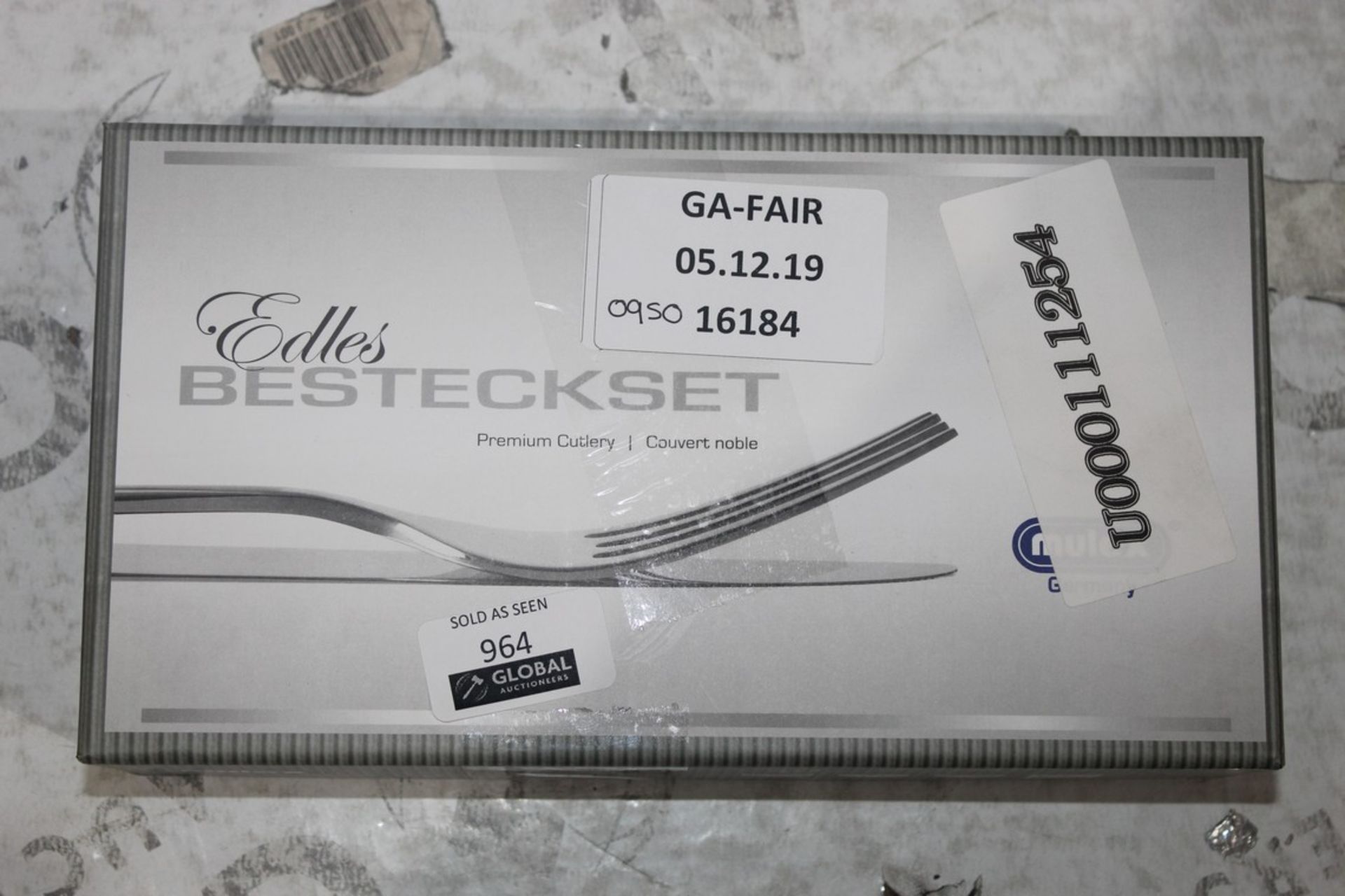 Boxed Mullex Edles Premium Cutlery Set RRP £95 (16184) (Public Viewing and Appraisals Available)