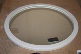 Boxed Yearn Circular Wall Hanging Mirror RRP £50 (14799) (Public Viewing and Appraisals Available)