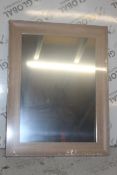 Boxed Rectangular Solid Wooden Wall Hanging Mirror RRP £75 (14789) (Public Viewing and Appraisals