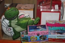 Lot to Contain 12 Assorted Items to Include Pencil Cases, Disney Frozen Story Books, Disney Princess
