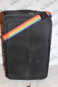 Qubed Black Soft Shell 360 Wheel Suitcase (Public Viewing and Appraisals Available)