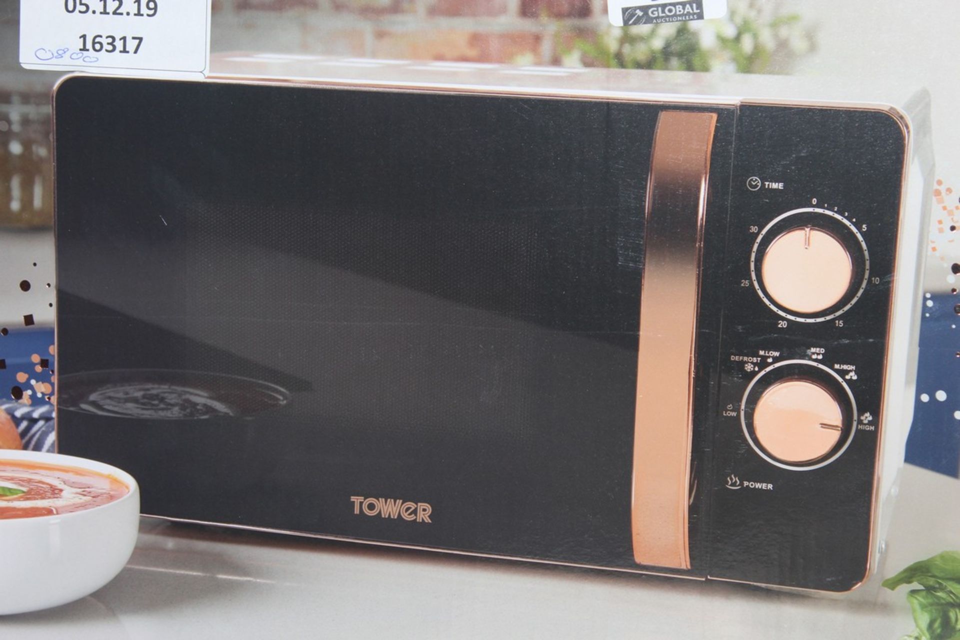 Boxed Tower Rose Gold Edition Manual Microwave RRP £80 (16317) (Public Viewing and Appraisals