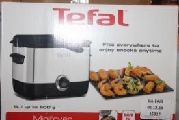 Boxed Tefal 1L Mini Fryer RRP £50 (16317) (Public Viewing and Appraisals Available)