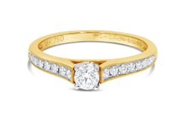 Diamond Solitaire Ring with Diamonds on the Shoulder, Metal 18ct Yellow Gold, Weight (g) 2.77,