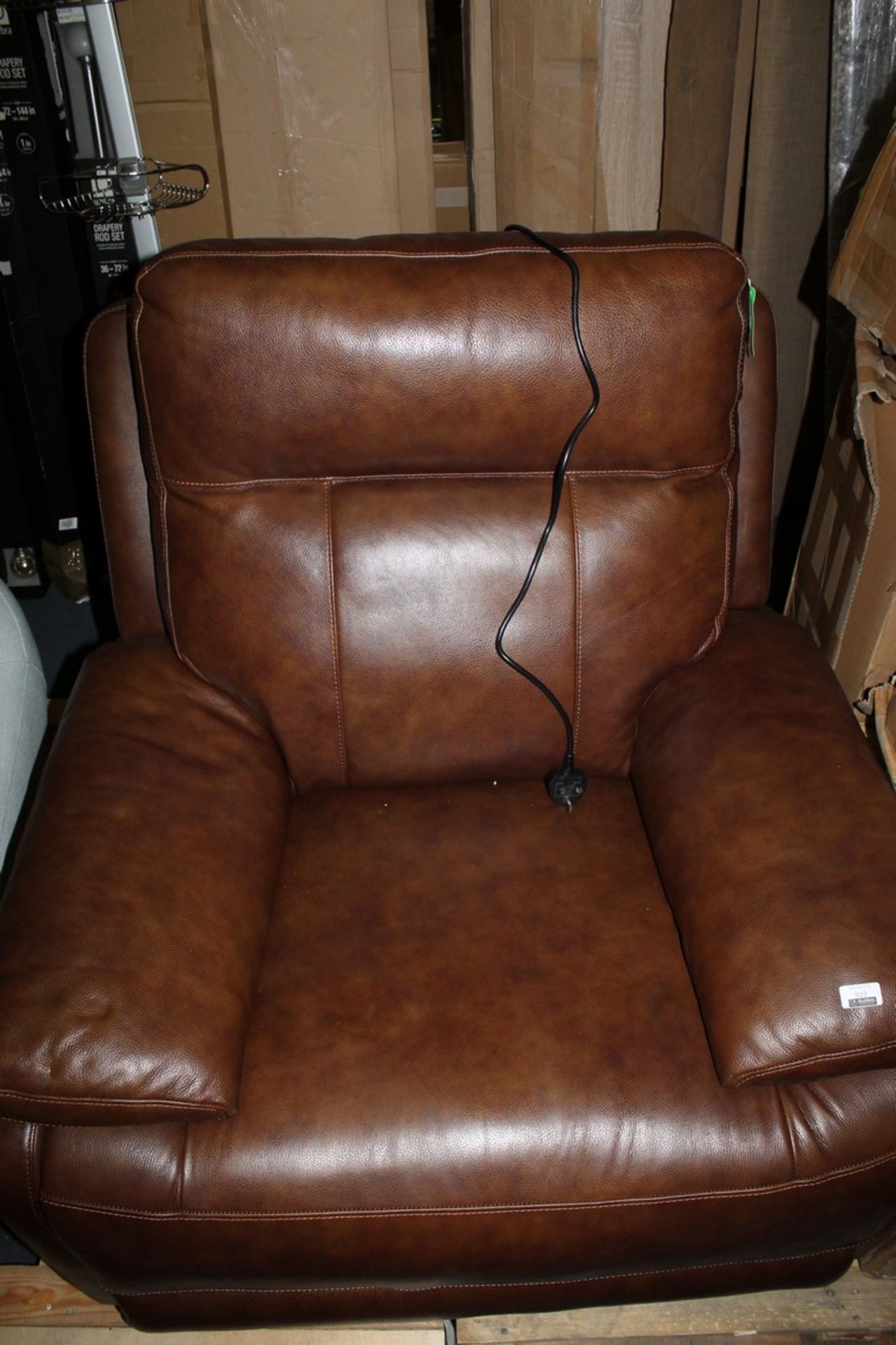 Boxed Brabas Divano Konyak Leather Electric Recliner Chair RRP £670 (16238) (Public Viewing and