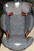 Maxi Cosy Rodi Fix In Car Kids Safety Seat RRP £140 (3674601) (Public Viewing and Appraisals