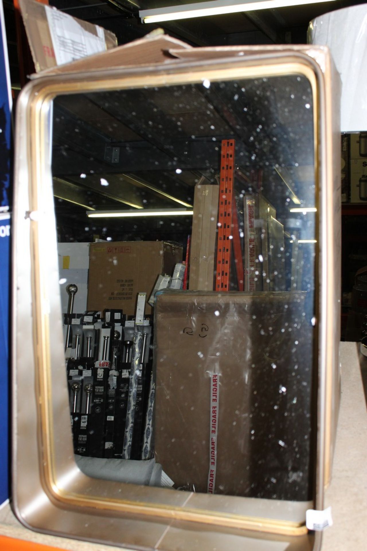 Gold Wall Standing Mirror with Shelf RRP £70 (16350) (Public Viewing and Appraisals Available)