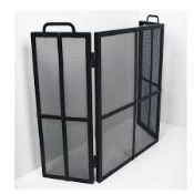Boxed Vintage Fire Guard RRP £100 (3705148) (Public Viewing and Appraisals Available)
