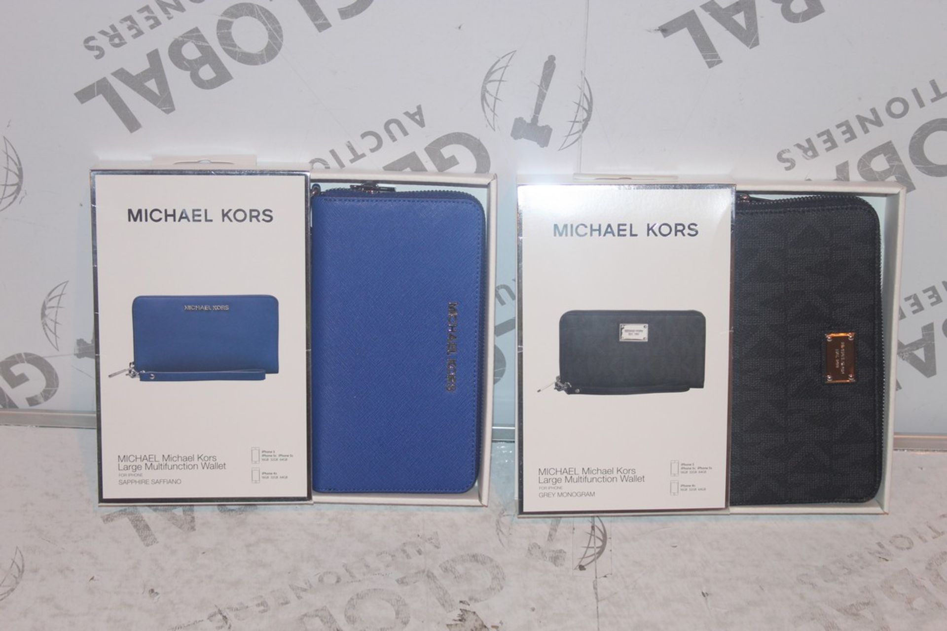Lot to Contain 10 Assorted Michael Kors Large Mult