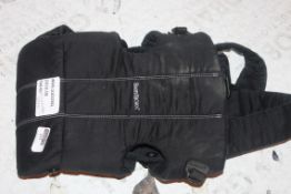 Boxed Baby Bjorn Baby Carrier RRP £75 (RET00203820) (Public Viewing and Appraisals Available)