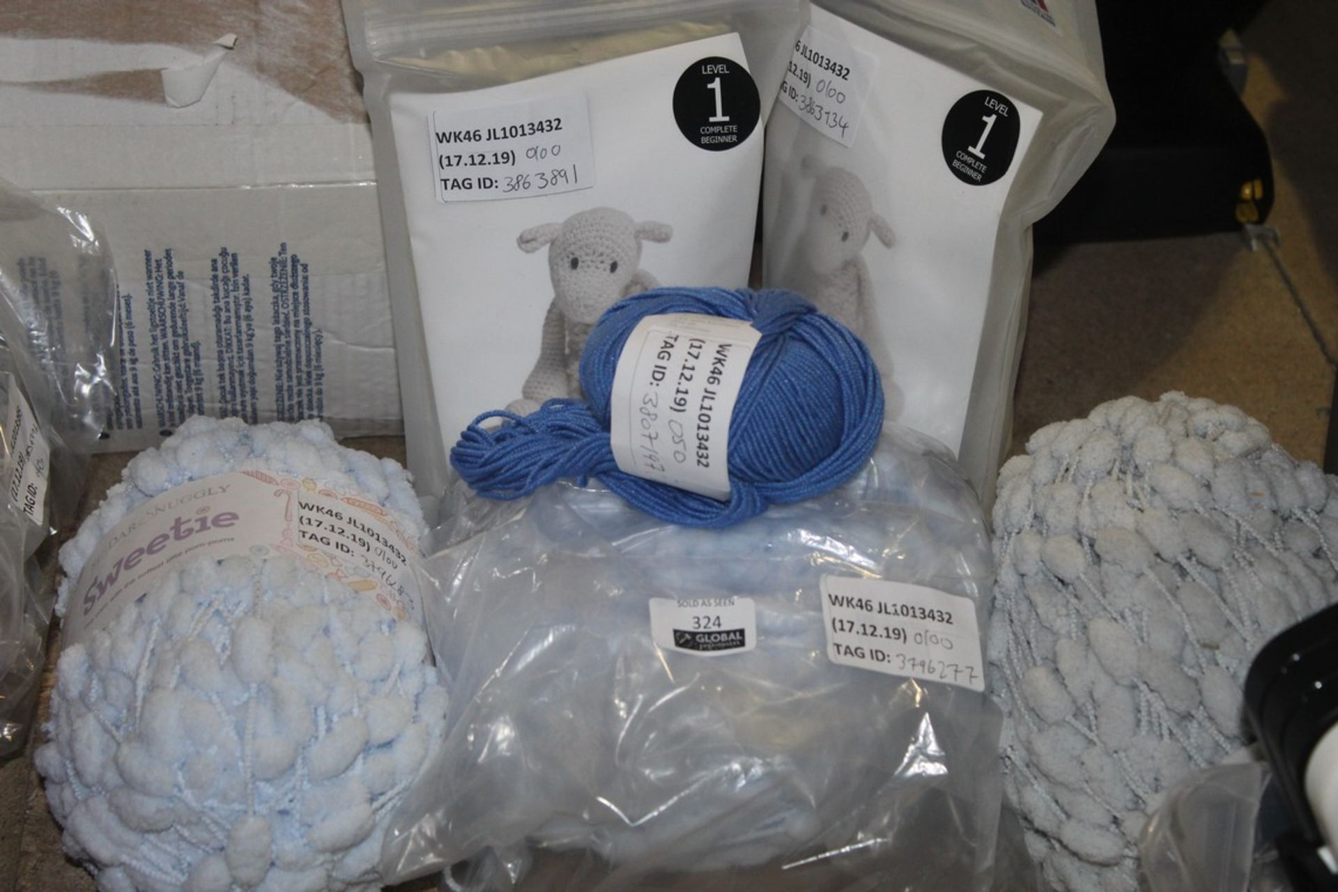 Assorted Rolls of Knitting Yarn and Wool RRP £10 Each (3796277) (Public Viewing and Appraisals