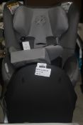 Cybex Gold In Car Kids Safety Seat with Base in Silver Colour RRP £300 (RET00208679) (Public Viewing