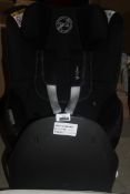 Cybex Gold Black In Car Kids Safety Seat with Base RRP £210 (RET00458594) (Public Viewing and