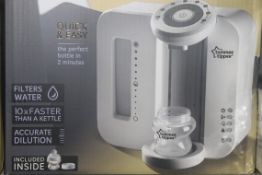 Boxed Tommee Tippee Closer to Nature Perfect Preparation Bottle Warming Station in White RRP £70 (