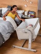 Chicco Next to Me Bedside Crib RRP £140 (Public Viewing and Appraisals Available)