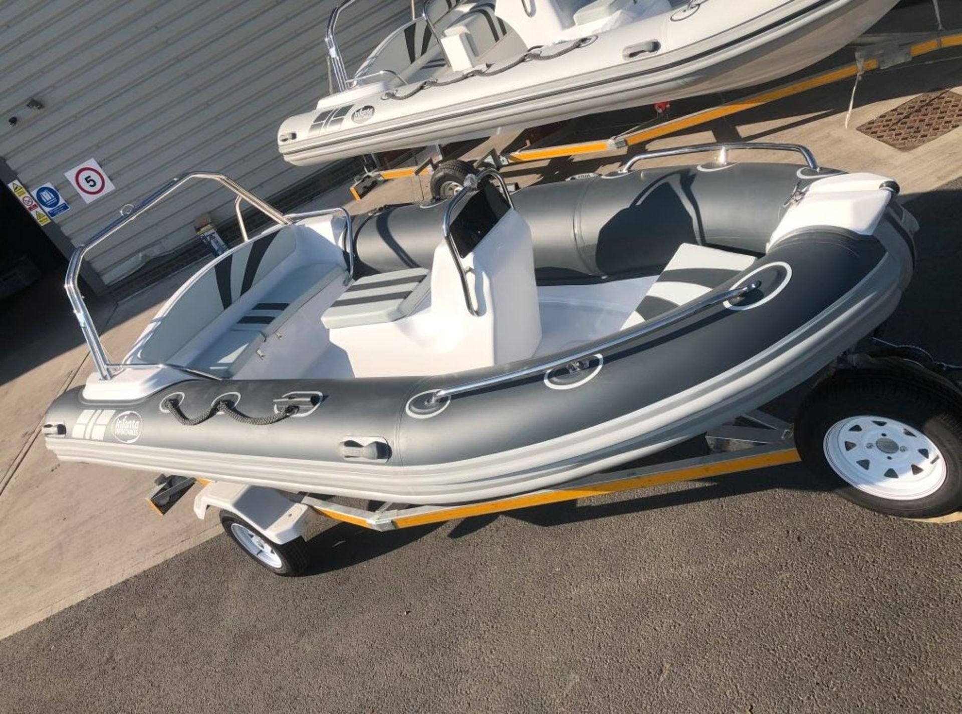 Infanta 4.7LRI Rib Complete With Trailer {104273} - Image 2 of 9