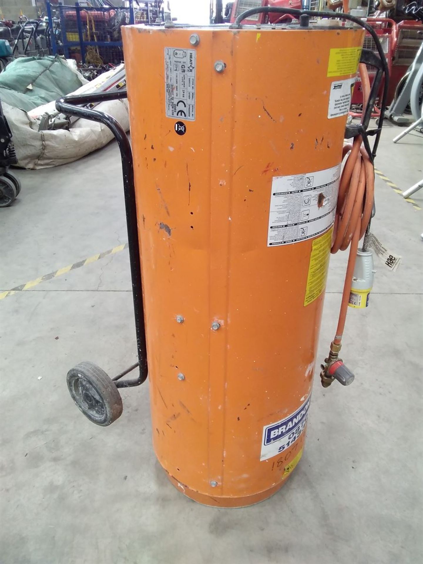 Medium Rocket Heater Lpg. 110V