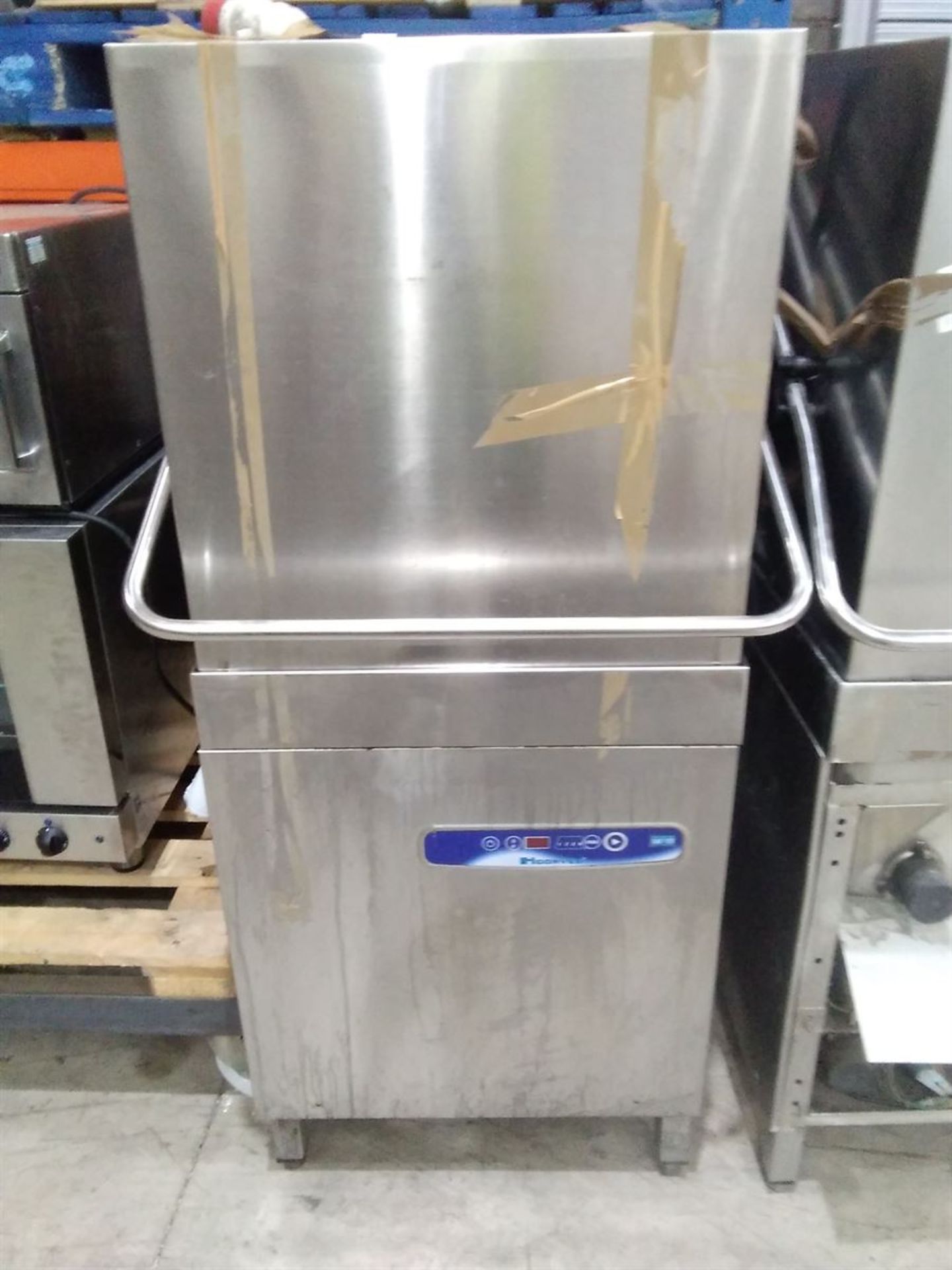 Hoonved Dishwasher. 415V