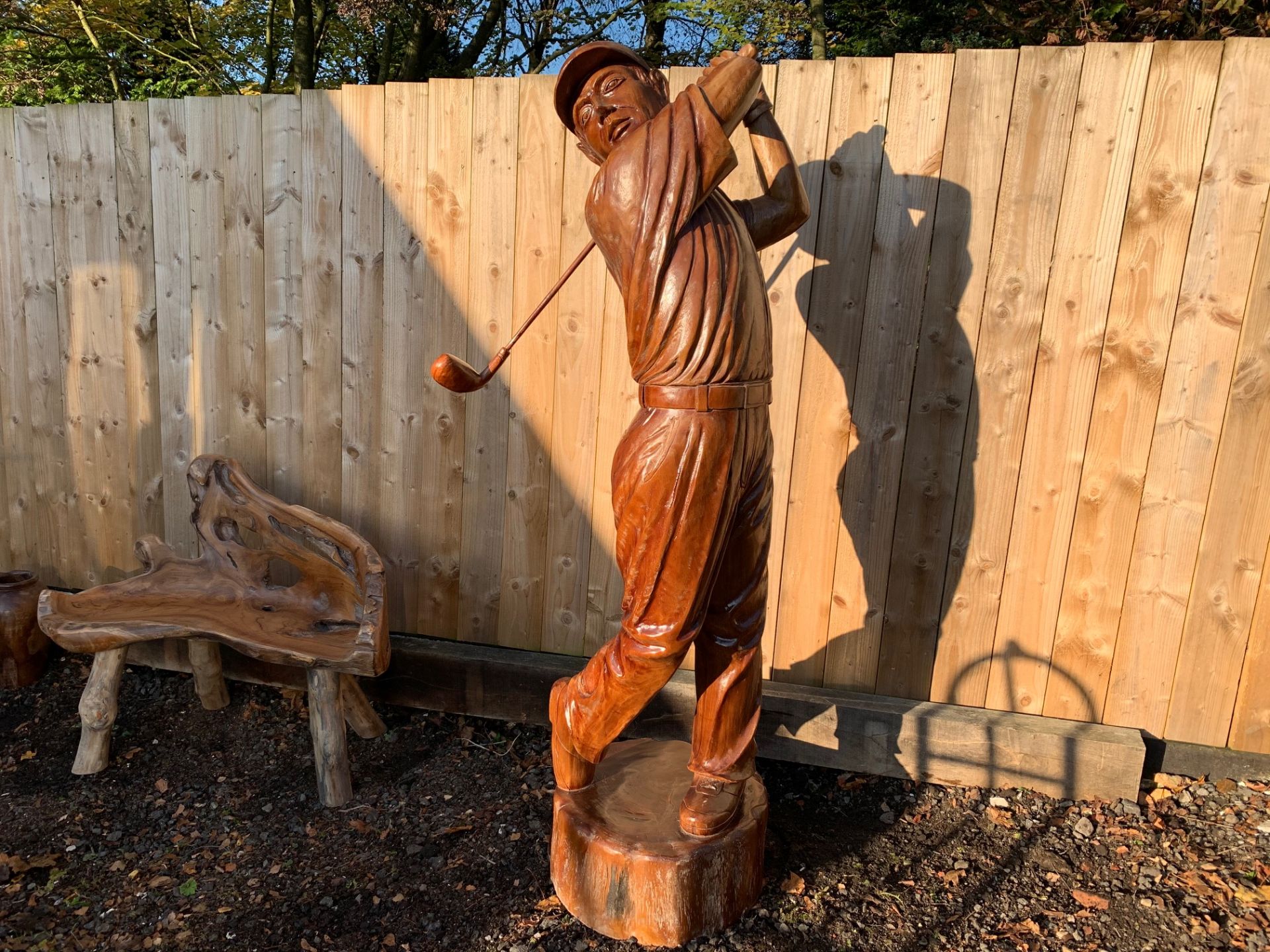 MUSEUM QUALITY HANDCARVED STRIKING 2M HIGH SOLID WOOD GOLFER IN MOTION
