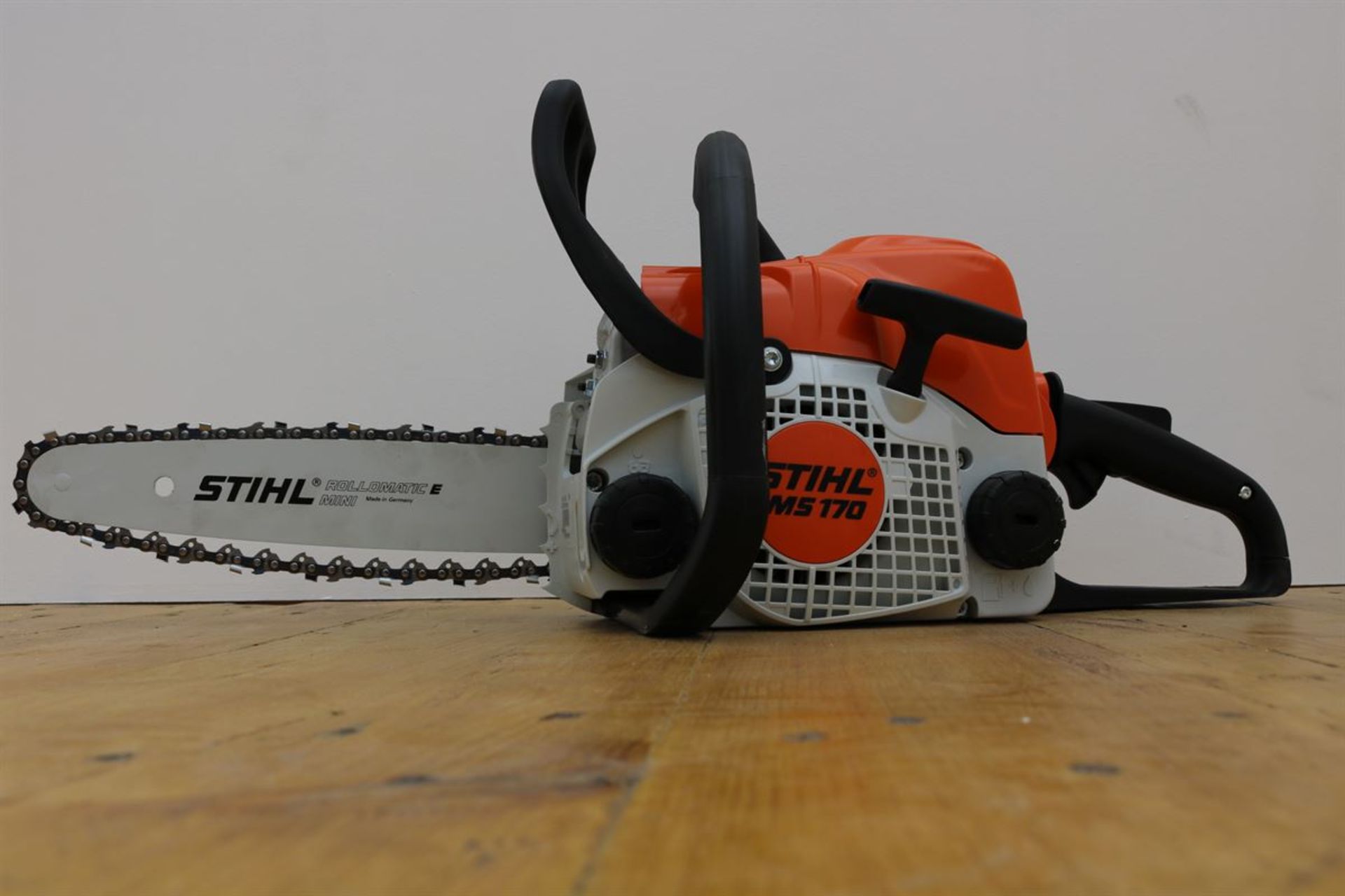 STIHL 30.1cc 14inch Petrol Chainsaw