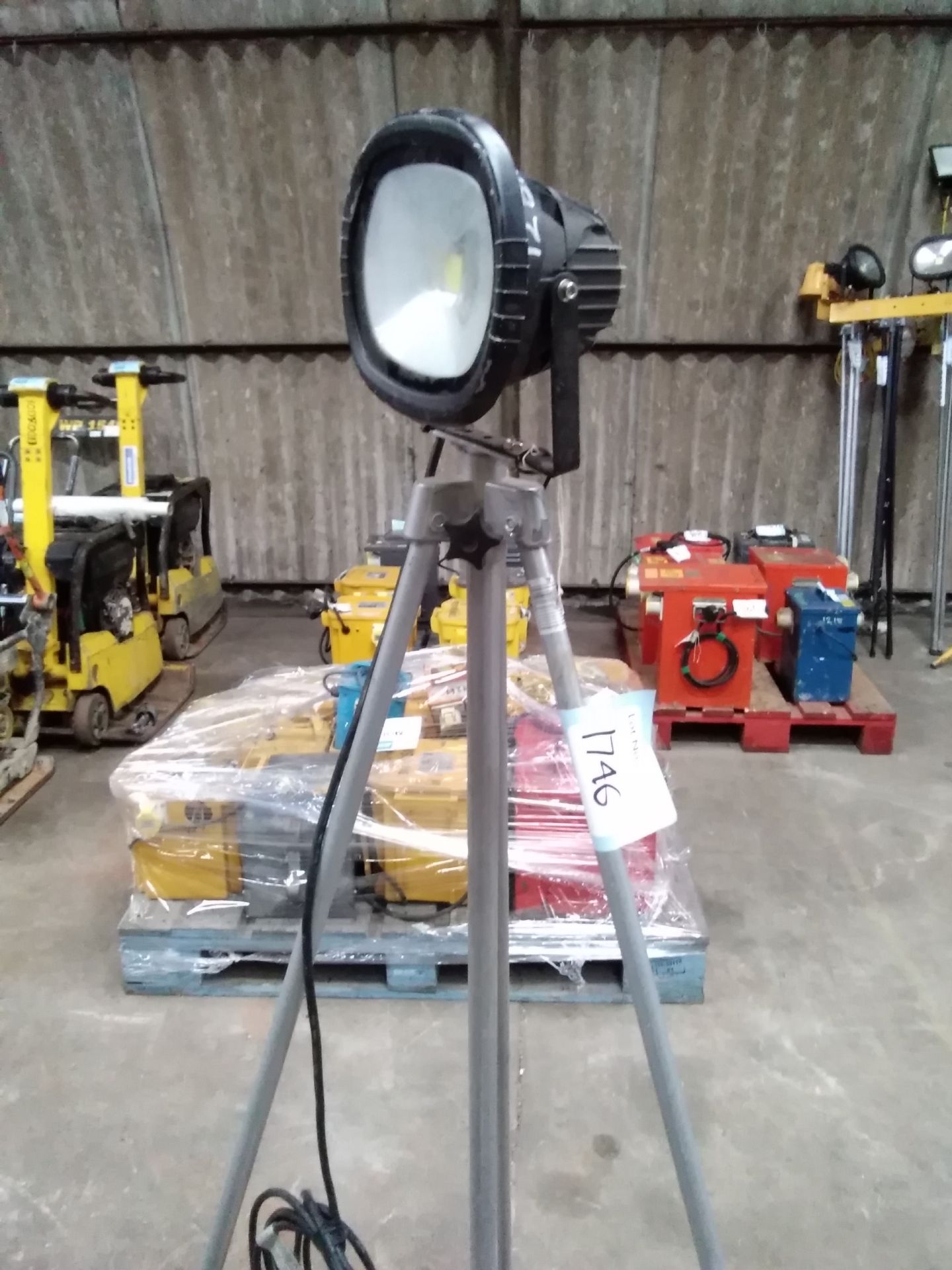 Single Head Site Light 110v . 12bk0091