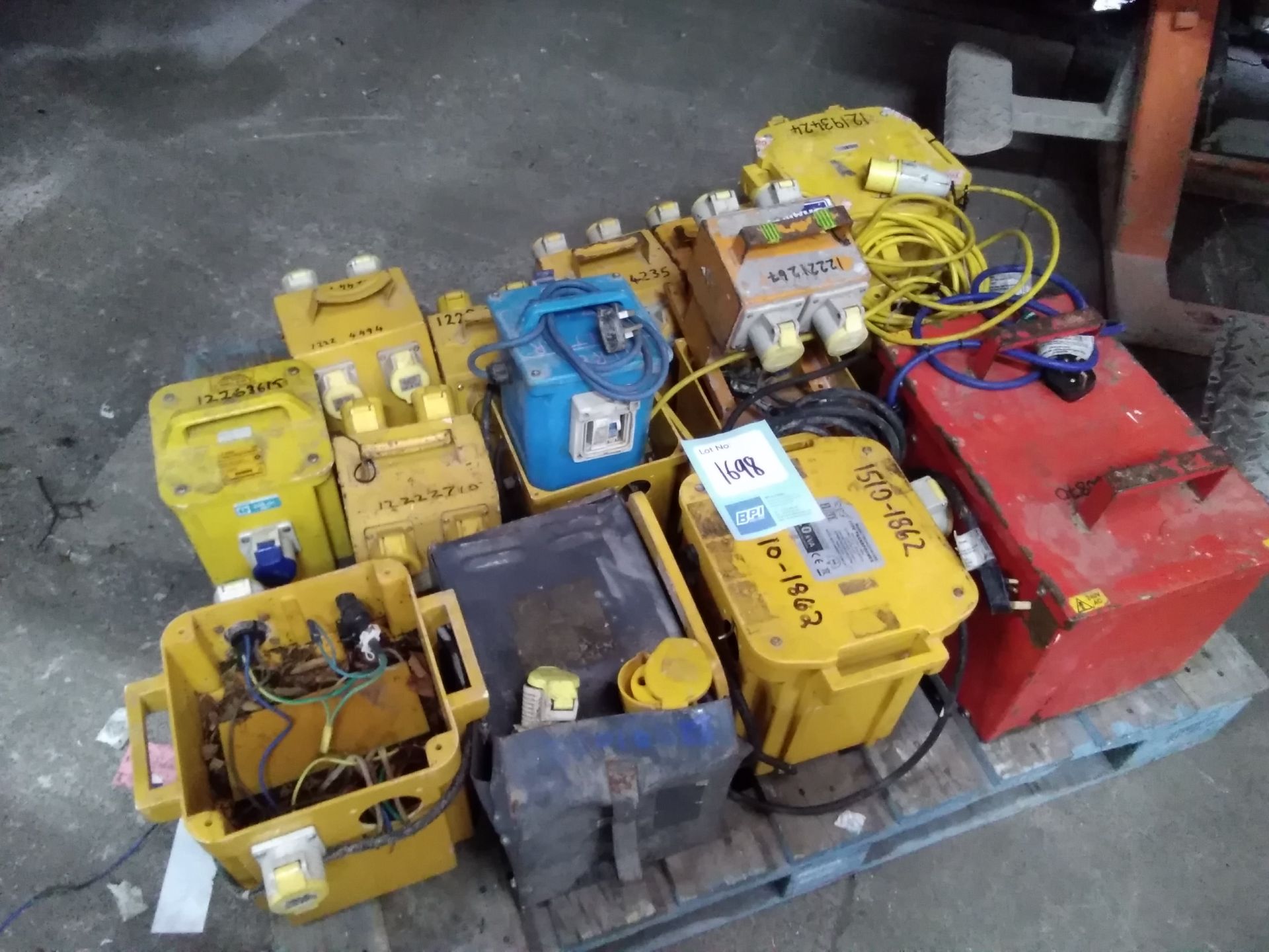 Job Lot Spares and Repairs Various Transformers and Splitter Boxes .