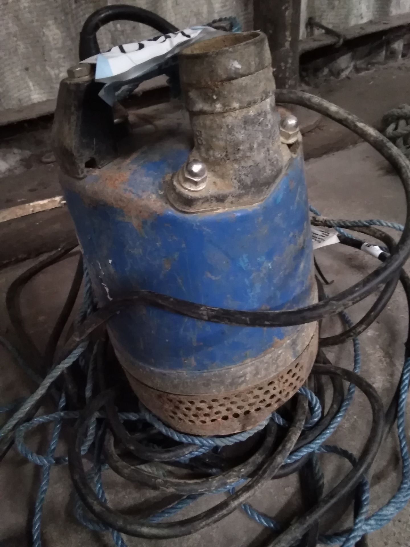 Submersivable Pump 110v . 14041912