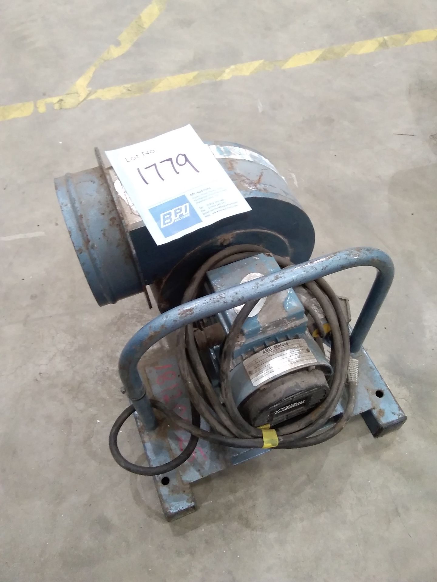 Portex 300 ABB Motor . 18120025 - Image 2 of 2