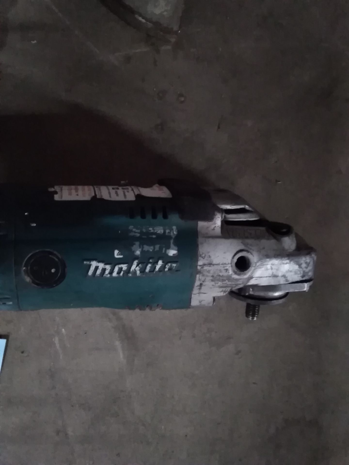 Makita Angle Grinder 110v - Image 2 of 2