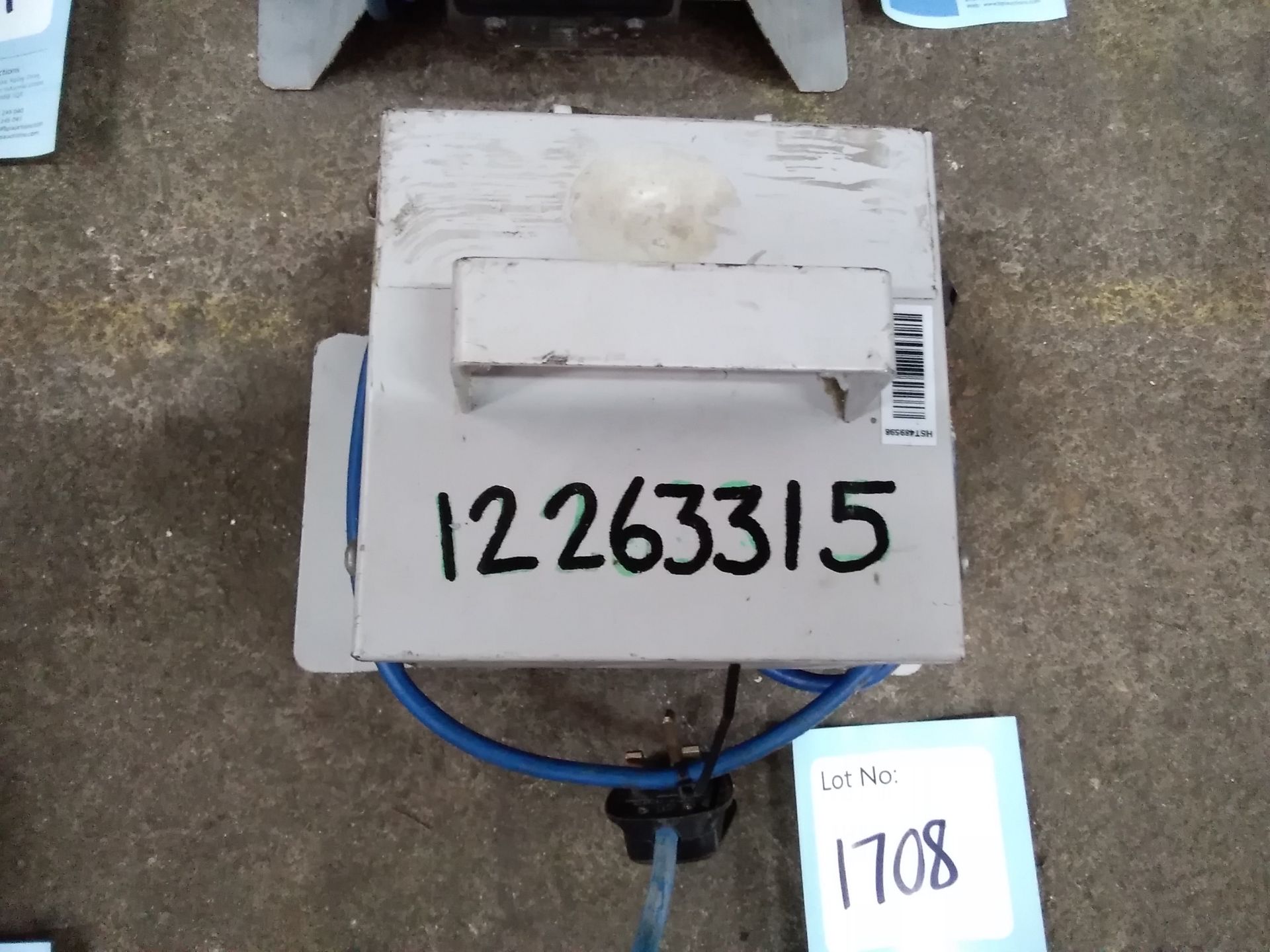 230v Residual Current Device . 12263315 - Image 2 of 2