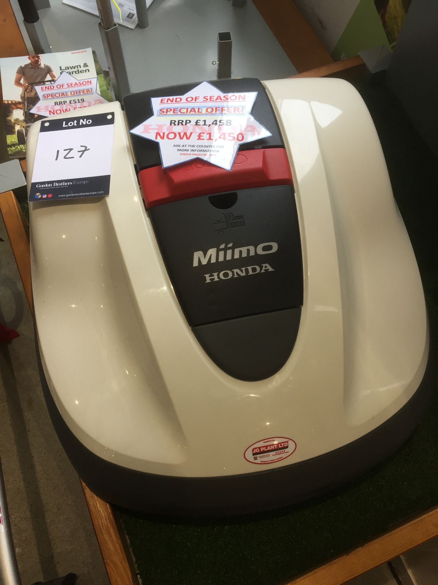 Honda Miimo HRM 250-EAB robotic battery lawnmower (unused), (2015)