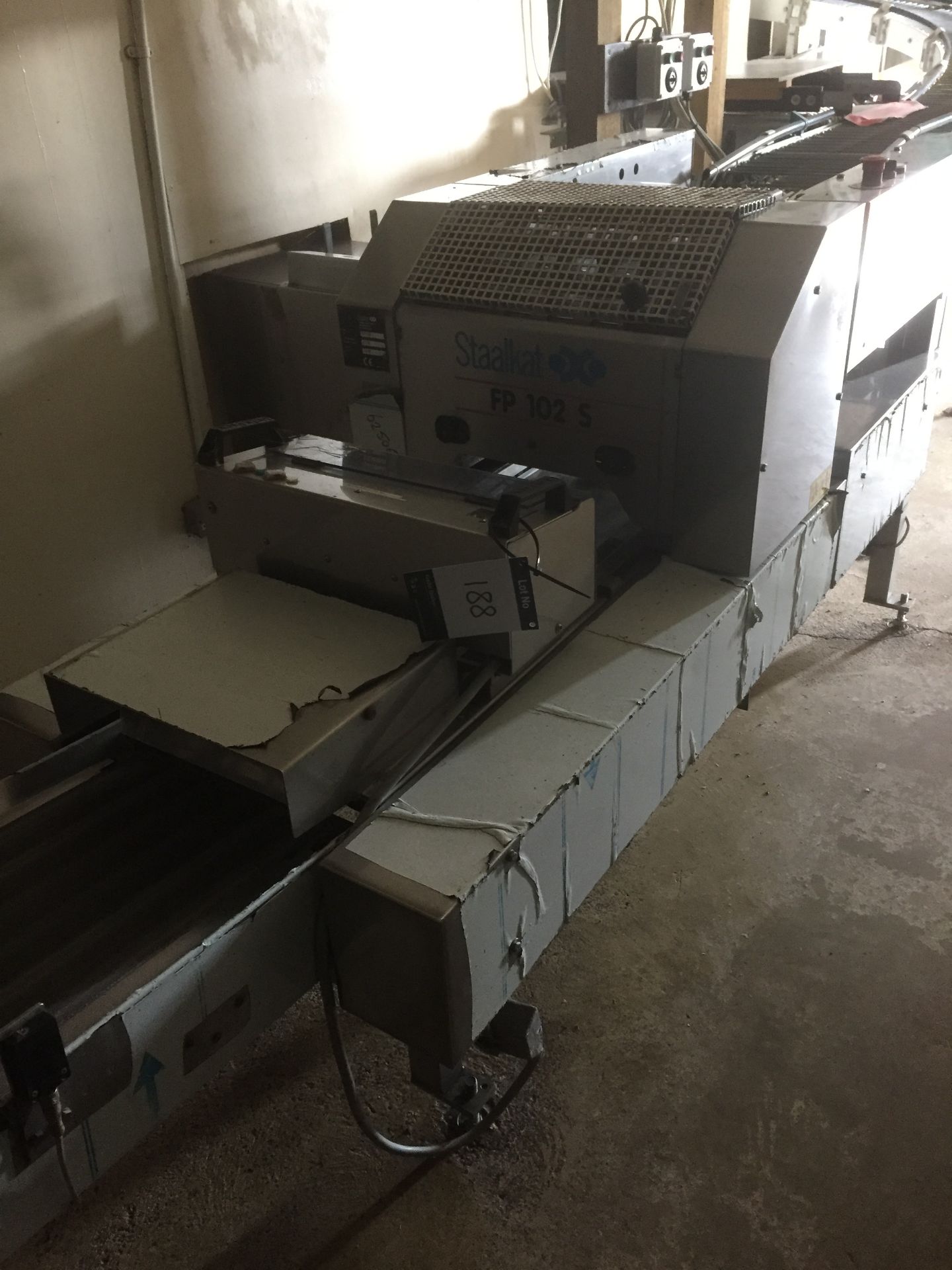 Staalkat FP 102S 5 lane egg packing machine, Serial No. 2125 (2005) with Hedipack in-line printer