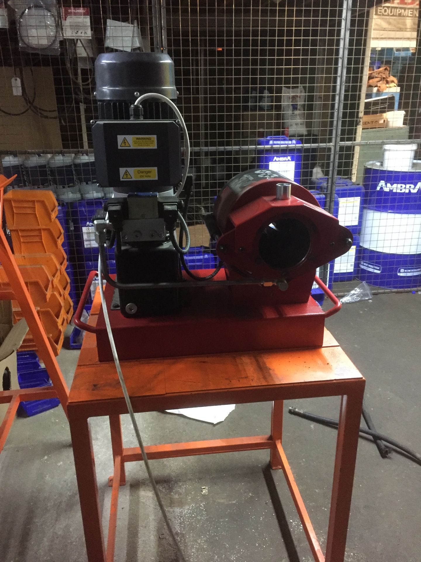 Banner BS20 Mini bench mounted swaging machine - Image 2 of 2