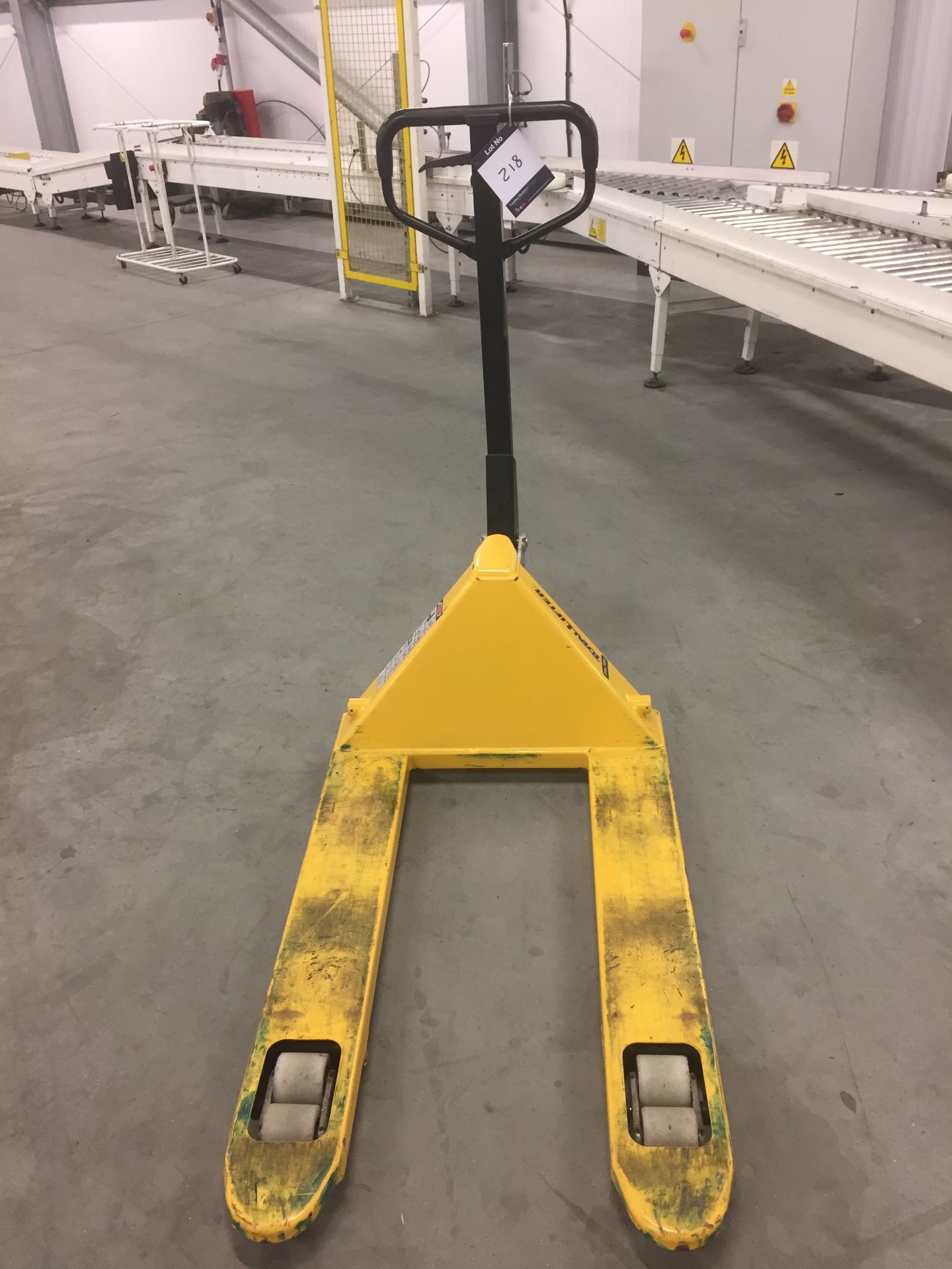 Total Lifter 2500kg hydraulic pallet truck