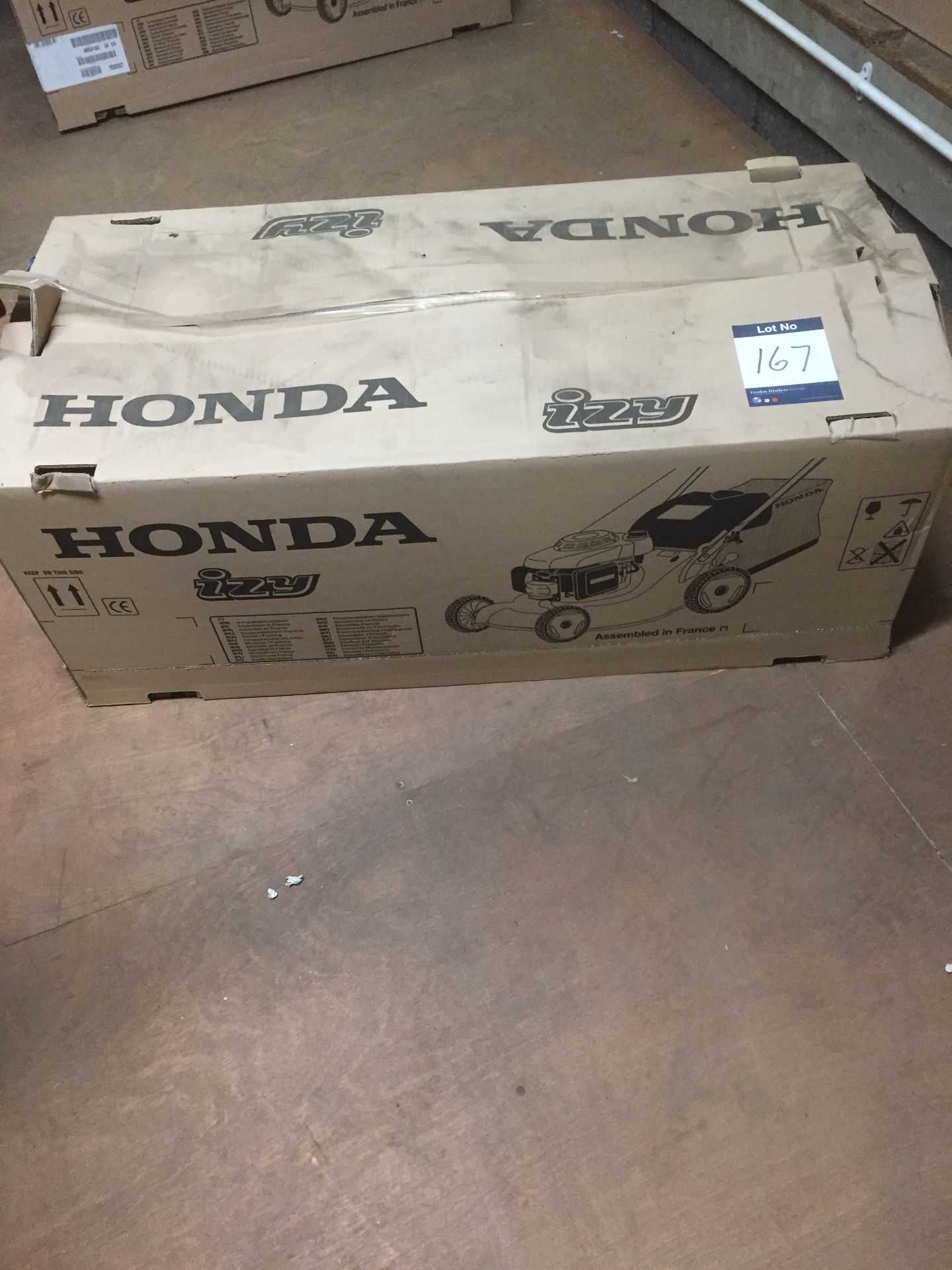 Honda IZY HRG 416C petrol rotary lawnmower (boxed)