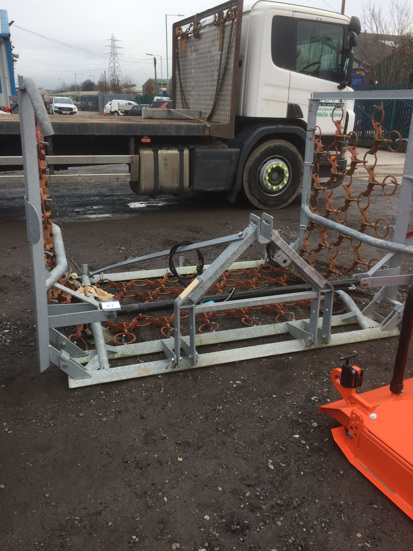 Jarmet 5m hydraulic folding galvanised chain harrow