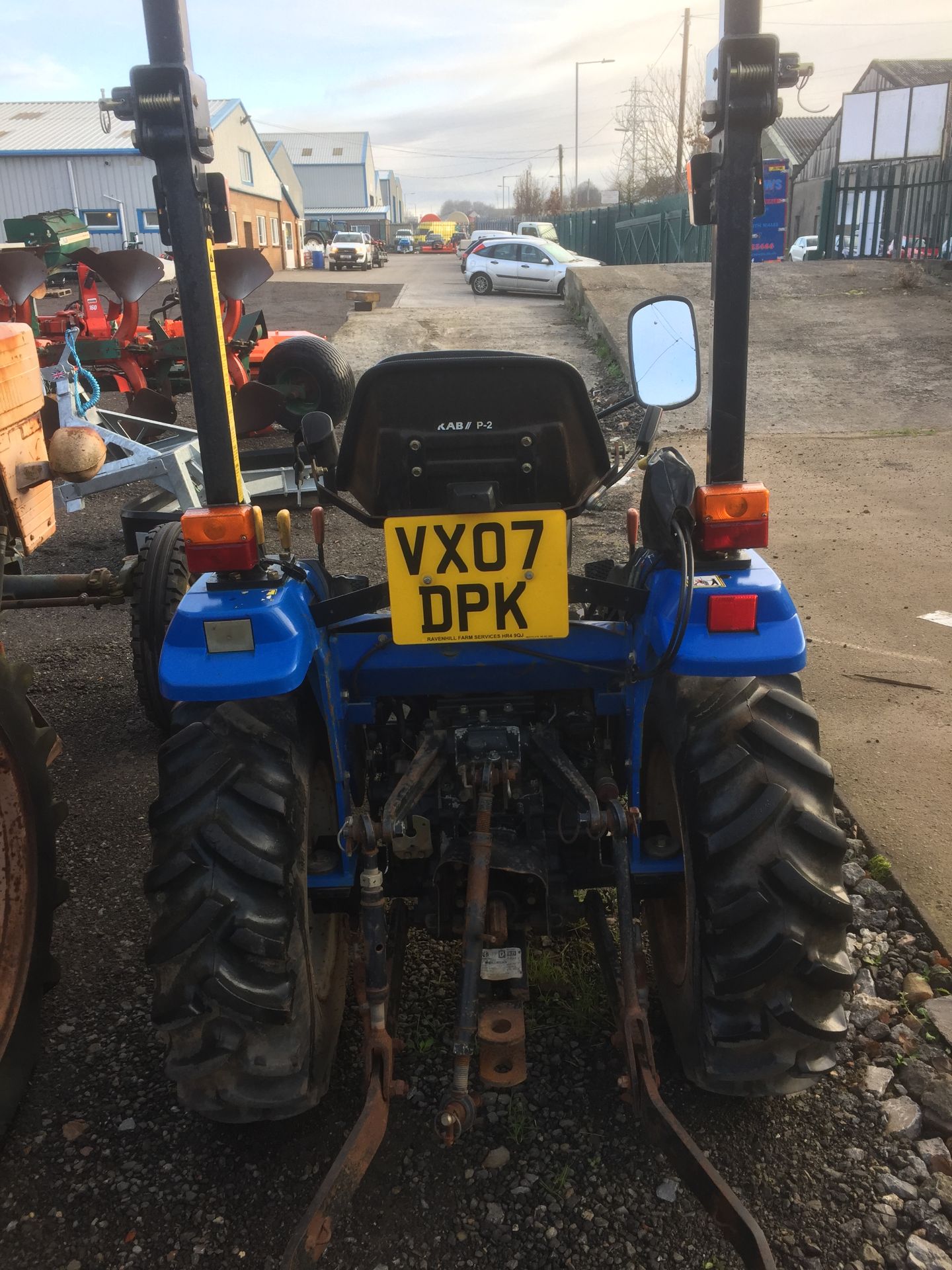 New Holland TC24D 4wd mini tractor,Registration No. VX07 DPK (2007) Hours: 1538 - Image 3 of 3