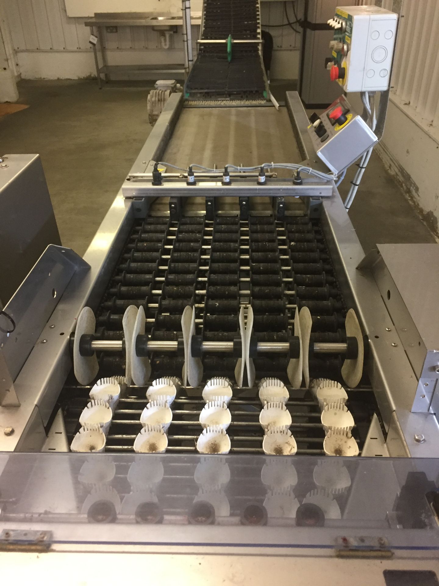 Prizen PSPC 30 5 lane automatic 30 cell egg packing machine with Hedipack in-line printer complete - Image 7 of 7