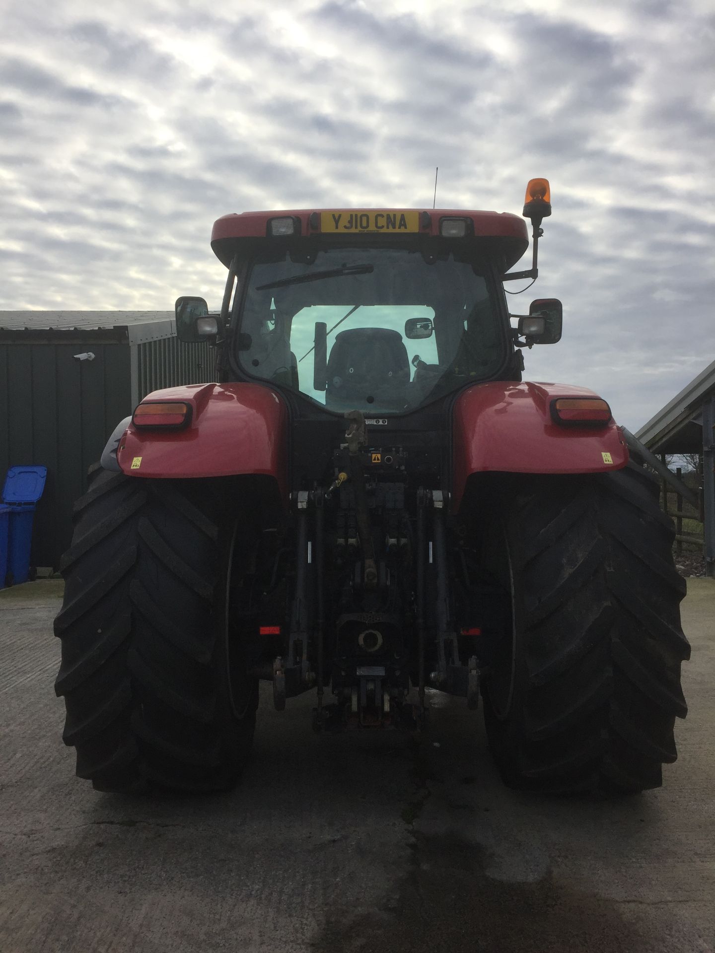 Case IH Puma 210 4wd 6728cc agricultural tractor, Registration No. YJ10 CNA (2010), 600/60/R30 ( - Image 4 of 7