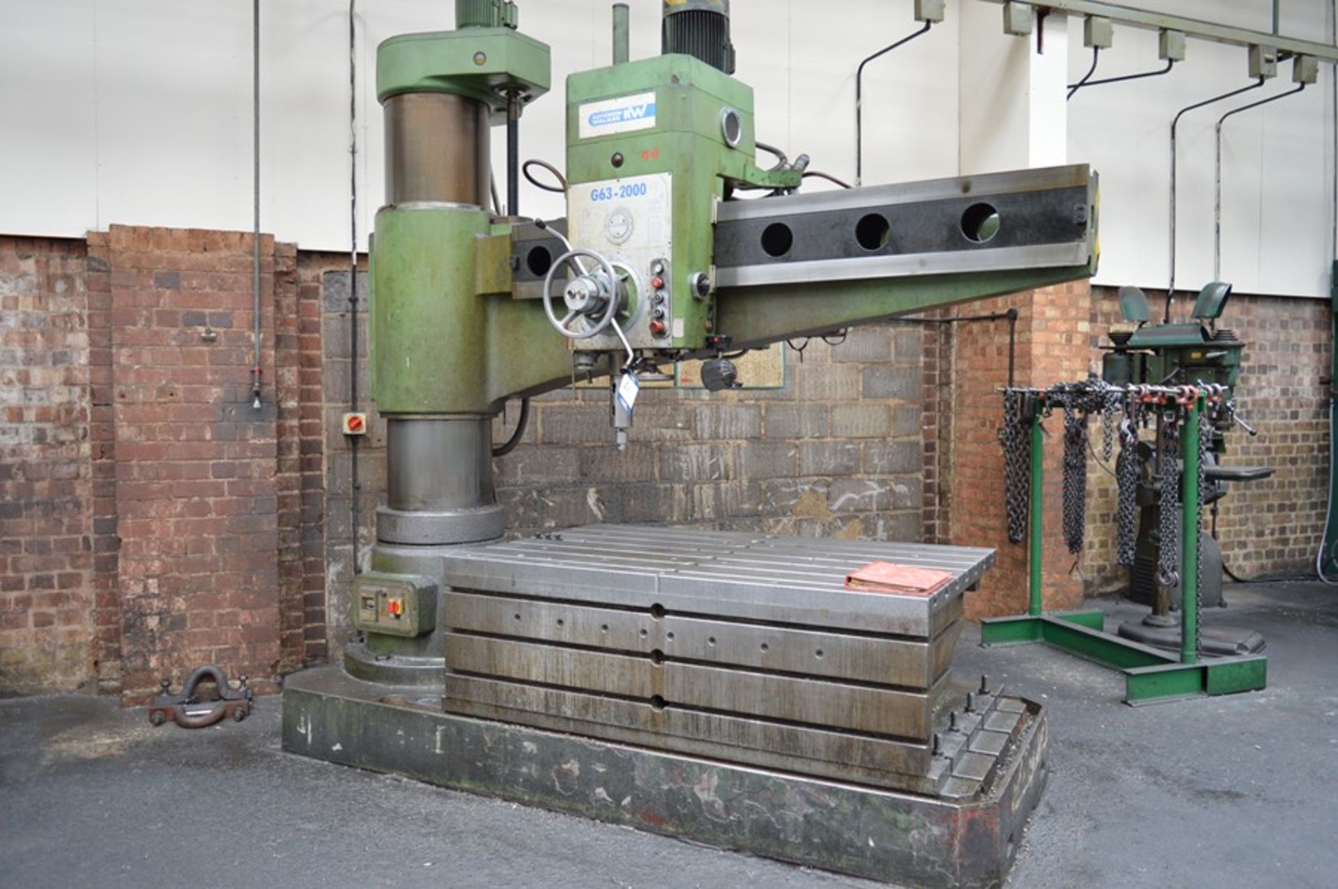 Kitchen & Walker, G63-2000 radial arm drill, Serial No. 508012 (1999) bed size: 1.78m x 1.10m (