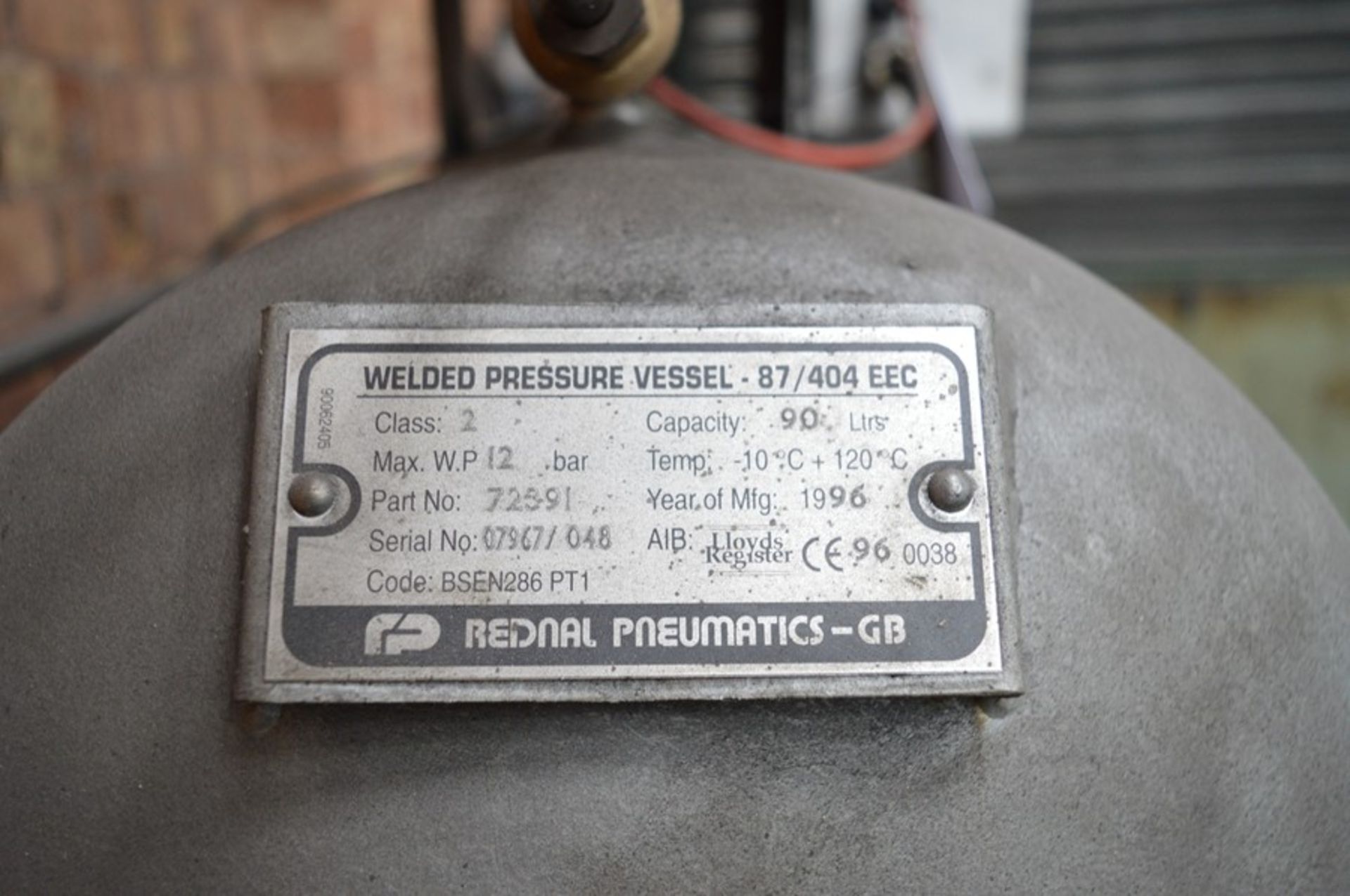 Hydrovane, welded compressor, Serial No. 07967/048 (1996) 90ltr - Image 2 of 2