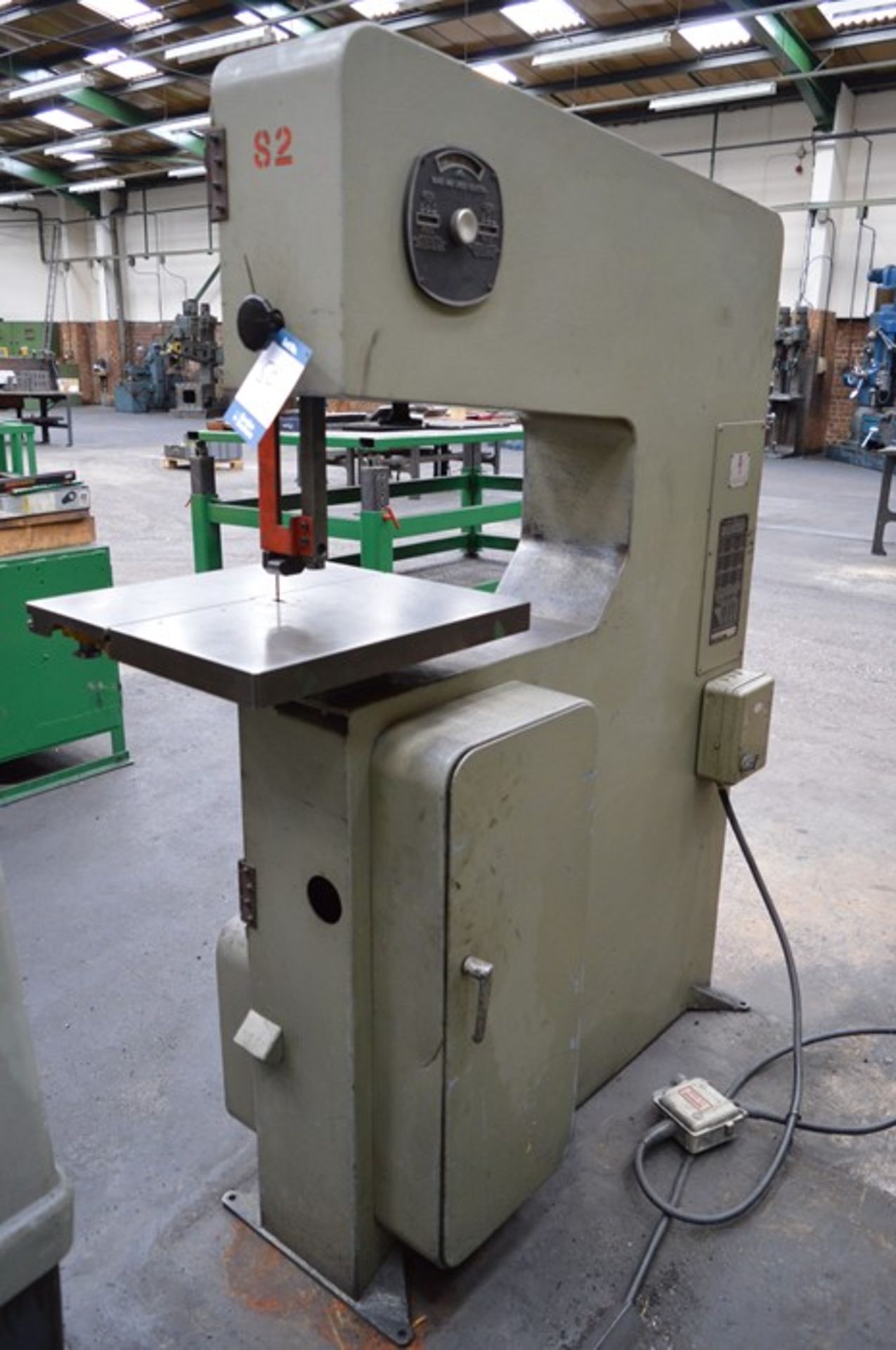 Startrite, Volant 24, vertical bandsaw, Serial No. 25940 with Ideal, BSO/16 blade welder, Serial No. - Image 3 of 4